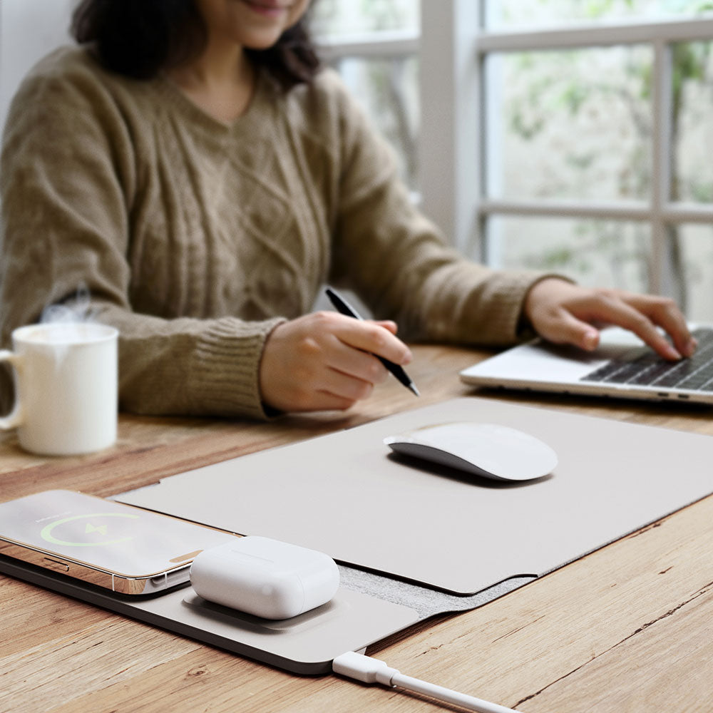 Funda para portátil 4 en 1 con carga inalámbrica