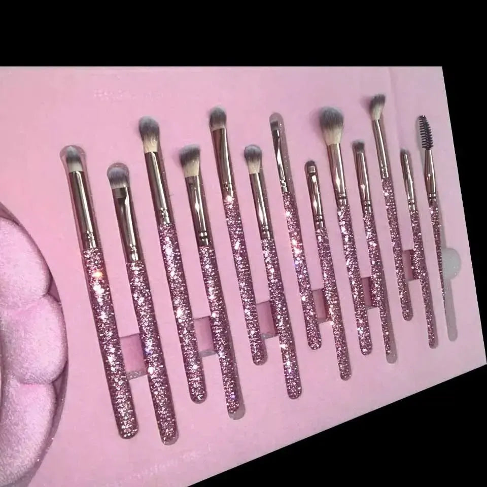 Set de 23 Brochas de Maquillaje con Diamantes de Cristal